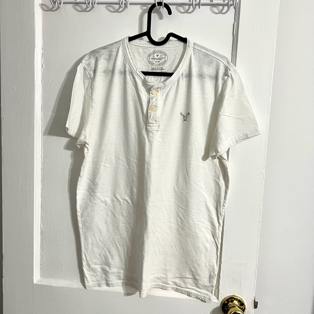 American Eagle Buttoned-Tee